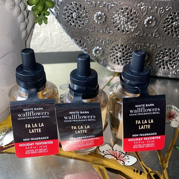 Bath and Bodyworks Wallflower Refill Fa La La Latte Set of Three - Picture 2 of 3